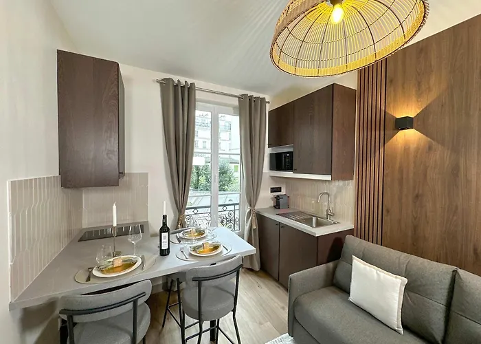 Family-friendly Near Montparnasse * Paris